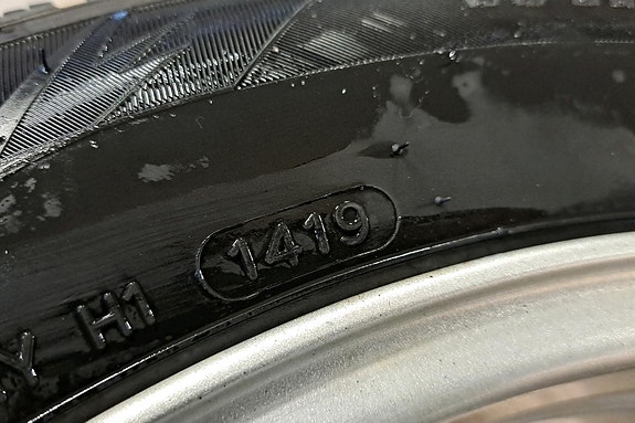 Volvo V40 Cross Country 26 of 27
