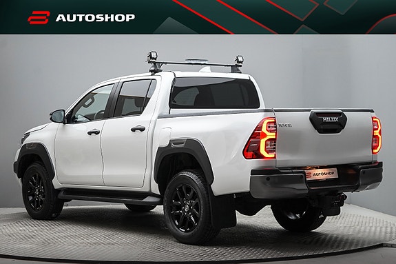 Toyota HiLux 6 of 30