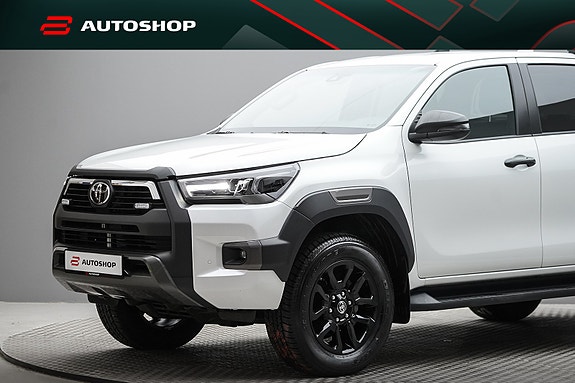 Toyota HiLux 9 of 30