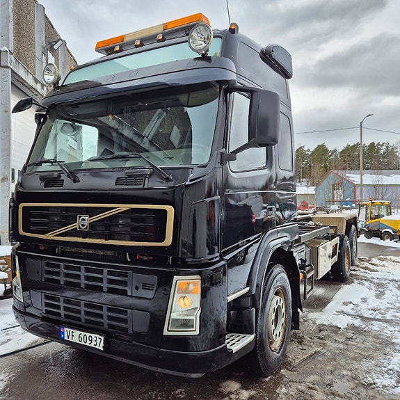 Volvo FM12 6X2