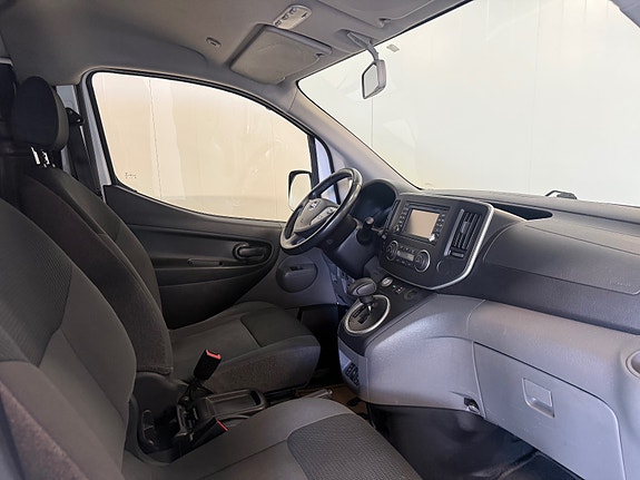 Nissan e-NV200 4 of 5