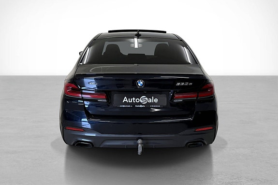 BMW 530e 3 of 5