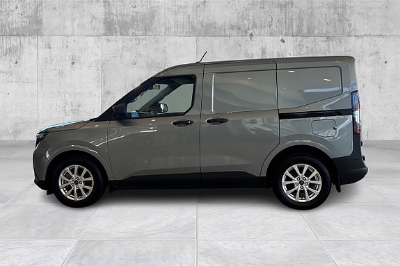 Ford E-Transit Courier 2 of 5