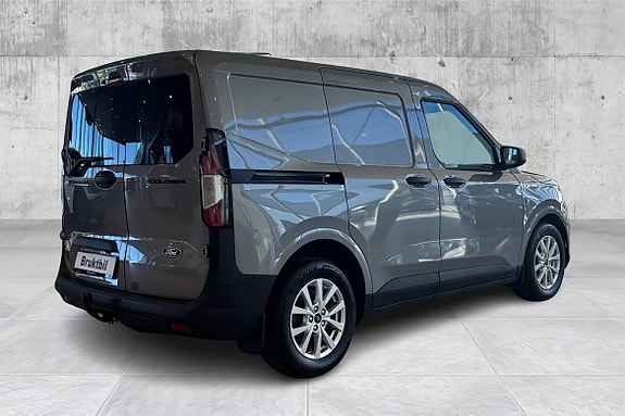 Ford E-Transit Courier 5 of 5