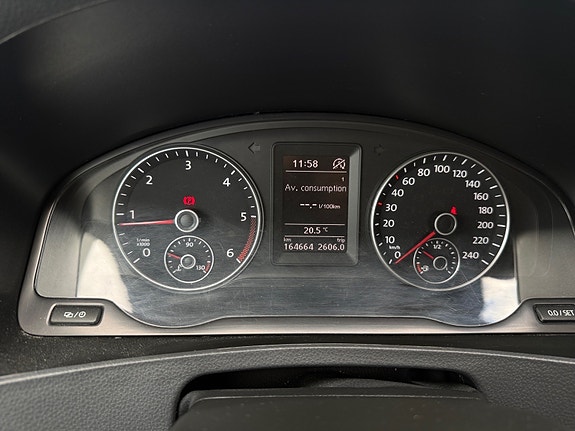 Volkswagen Transporter 15 of 26