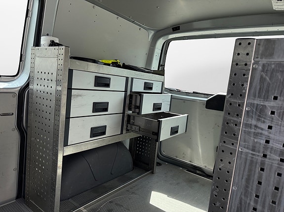 Volkswagen Transporter 17 of 26