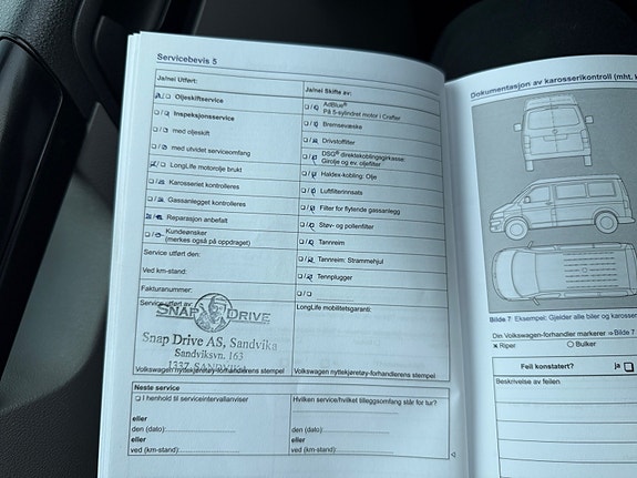 Volkswagen Transporter 24 of 26
