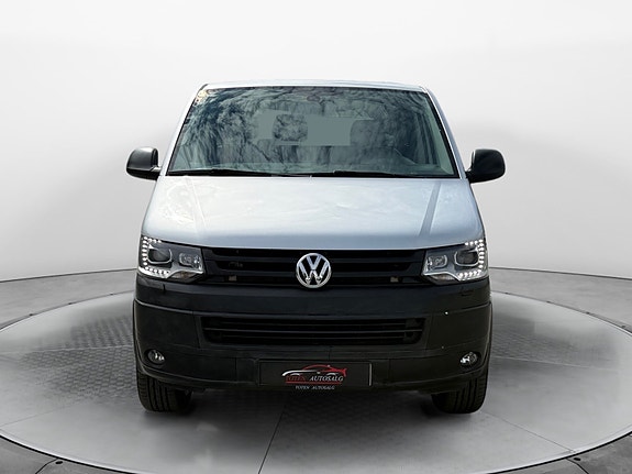 Volkswagen Transporter 8 of 26