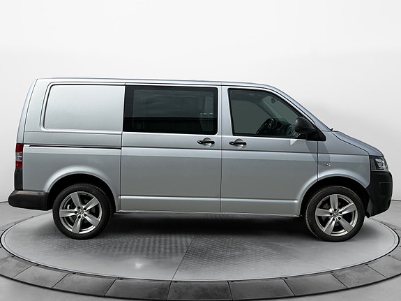 Volkswagen Transporter 6 of 26