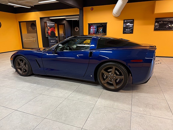 Chevrolet Corvette 5 of 5