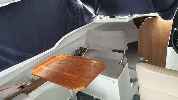 Beneteau Antares 7 til salgs 4 of 5