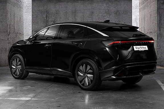 Nissan Ariya 9 of 30