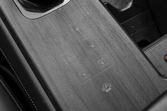 Nissan Ariya 13 of 30