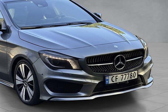 Mercedes-Benz CLA180 3 of 5