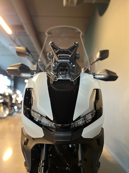 Honda ADV 350 - ¤ NY SERVICE ¤ 5 of 5