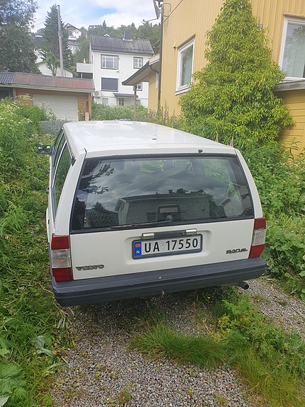 Volvo 940 3 of 3