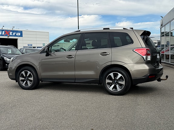 Subaru Forester 3 of 5
