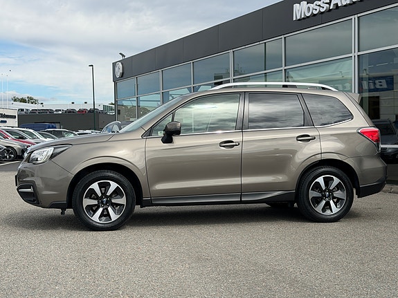 Subaru Forester 2 of 5