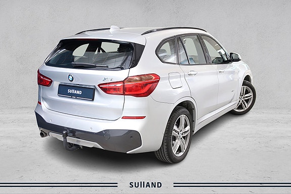 BMW X1 5 of 5