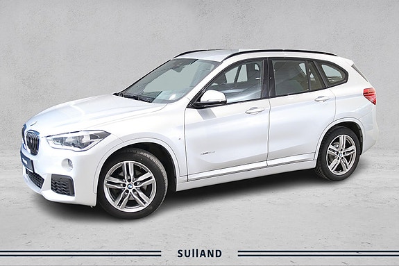 BMW X1 4 of 5