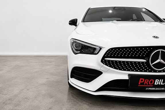 Mercedes-Benz CLA180 4 of 5