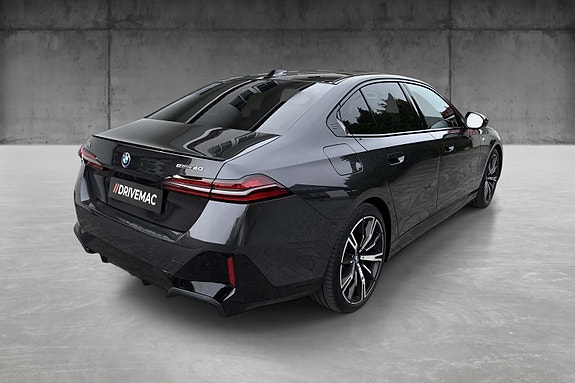 BMW i5 6 of 20