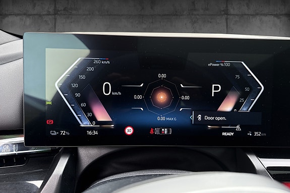 BMW i5 13 of 20