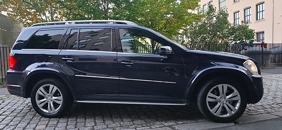 Mercedes-Benz GL450 5 of 30
