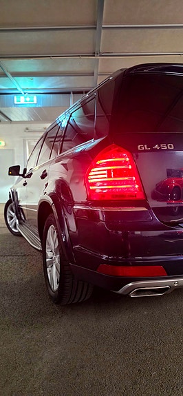 Mercedes-Benz GL450 11 of 30