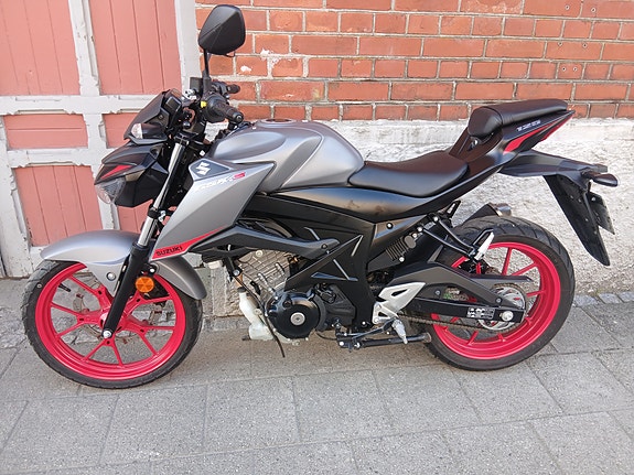 Suzuki GSX-S 125 - En-eier sykkel 2 of 5