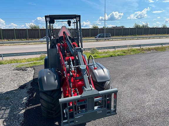 Weidemann 1260LP/Kun 199cm høy 5 of 5