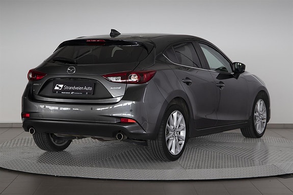 Mazda 3 5 of 5