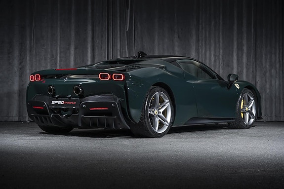 Ferrari SF90 Stradale 5 of 30