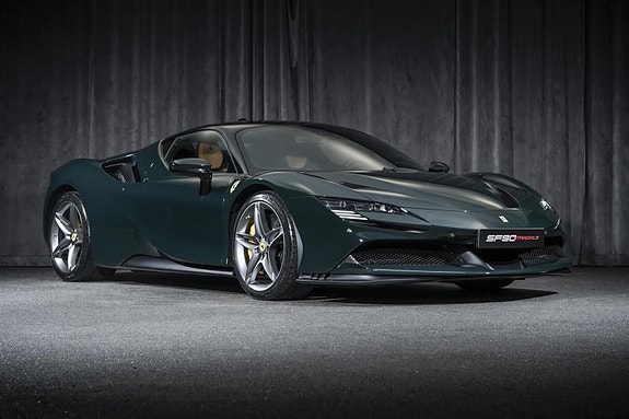 Ferrari SF90 Stradale 7 of 30