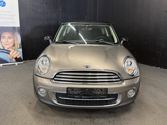 MINI Cooper 3 of 5