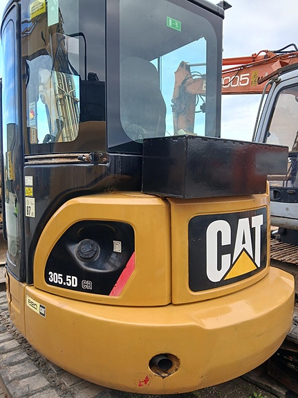 Cat 305.5D 4 of 5
