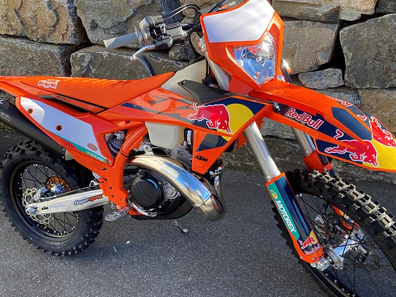 KTM 300 EXC Champion Edition "NESTEN NY" 3 of 5