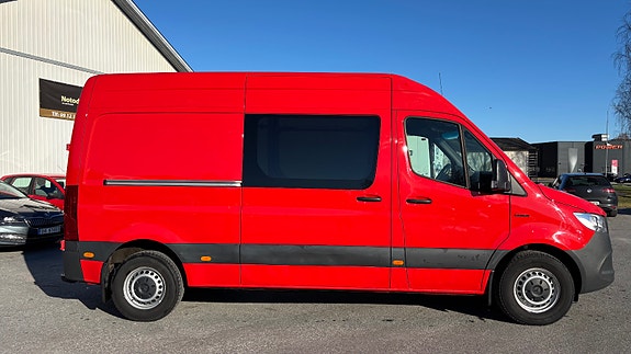 Mercedes-Benz eSprinter 312 2 of 30