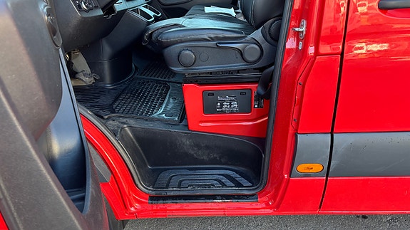 Mercedes-Benz eSprinter 312 24 of 30