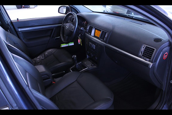 Opel Vectra 11 of 14