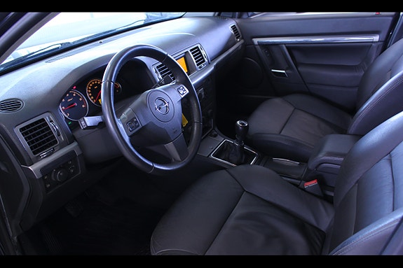Opel Vectra 10 of 14