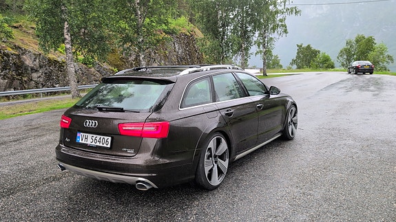 Audi A6 allroad 3 of 5