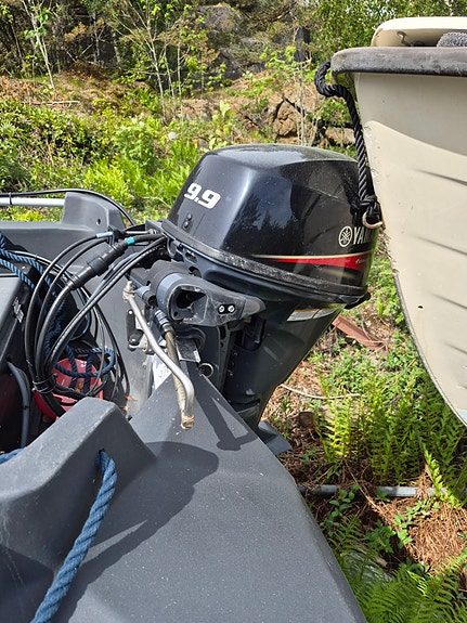 Steady 320 med styrekonsoll, batteri og Yamaha 9.9/15 HK fra 2022 2 of 2