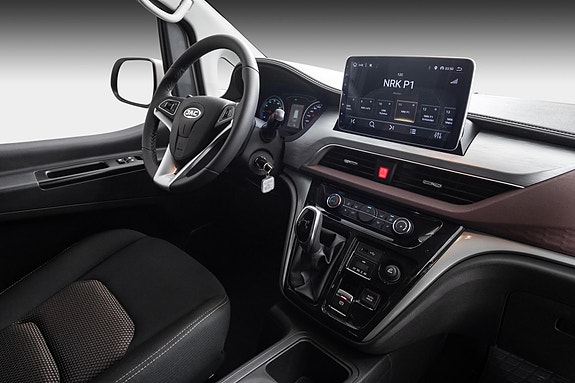 JAC M3EV 15 of 22