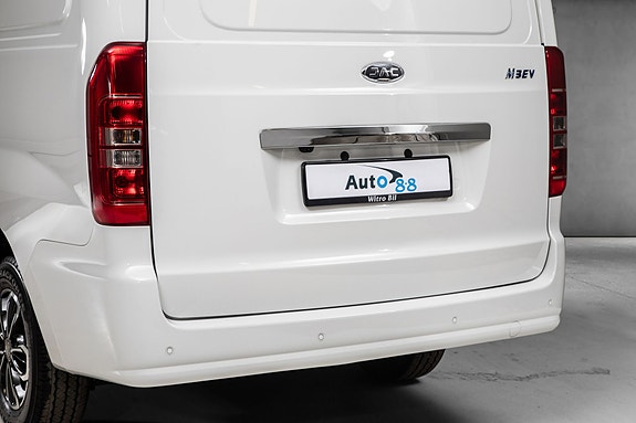 JAC M3EV 8 of 22