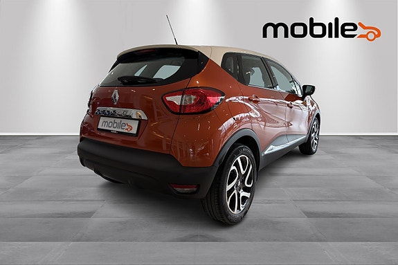 Renault Captur 4 of 5