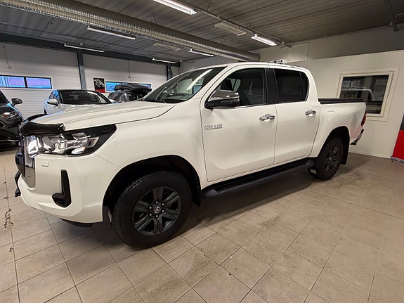 Toyota HiLux 8 of 26