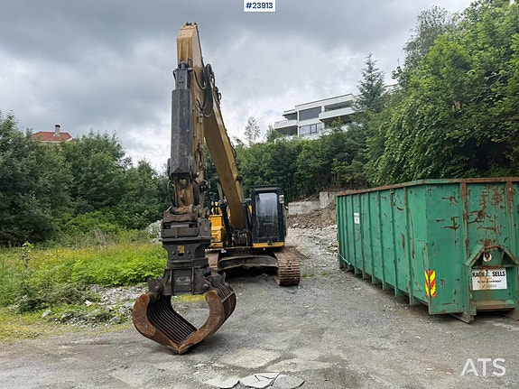 Caterpillar 326FLN gravemaskin m/oilquick, klype, pusseskuffe, dieseltank, magnet, betongknuser, tannskuffe og pigghammer 3 of 5