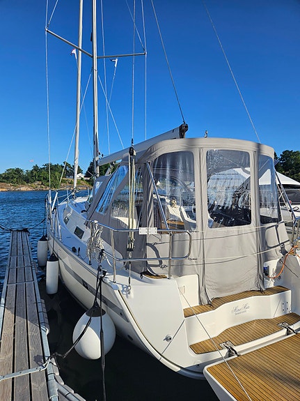 Bavaria Cruiser 36 2011 4 of 5