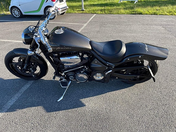 Yamaha XV 1700 Road Star Warrior 2 of 5